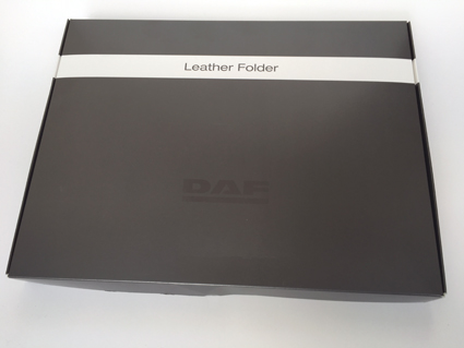 bedrukte verzenddoos brievenbusdoos met logo DAF in speciale kleur zwart