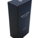 parfum cosmetica doosje bedrukt in zwart met mat laminaat met logo voor flesje